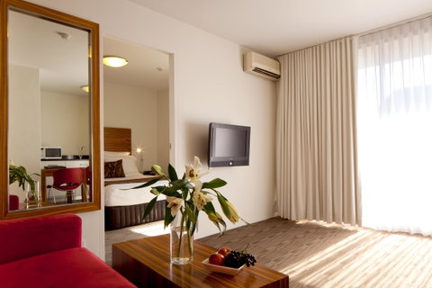 Cambridge Hotel Sydney - Northern Rivers Accommodation 3