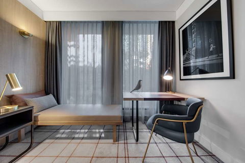 Vibe Hotel Sydney Darling Harbour - Northern Rivers Accommodation 4