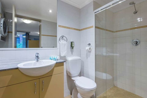 Nesuto Chippendale Sydney Apt Hotel - Northern Rivers Accommodation 3