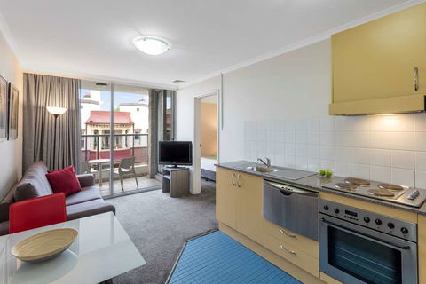 Nesuto Chippendale Sydney Apt Hotel - Northern Rivers Accommodation 6