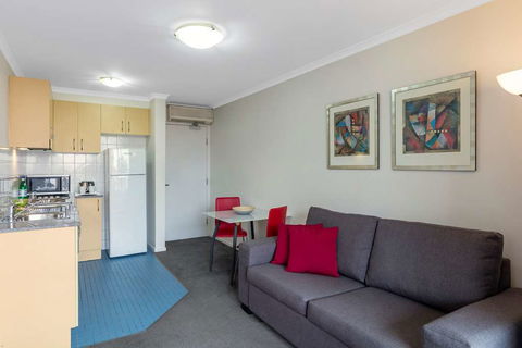 Nesuto Chippendale Sydney Apt Hotel - Northern Rivers Accommodation 7