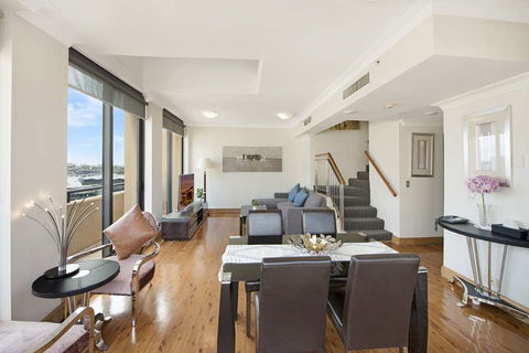 YEHS Hotel Sydney Harbour Suites - Northern Rivers Accommodation 12