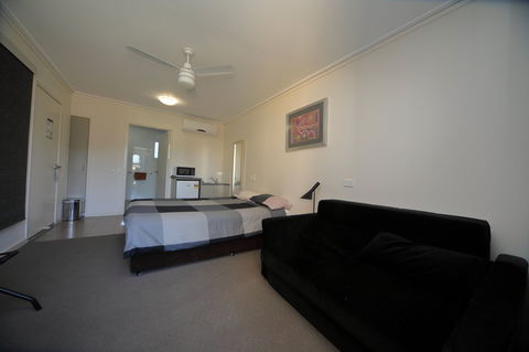 Black Rock Inn - Northern Rivers Accommodation 2