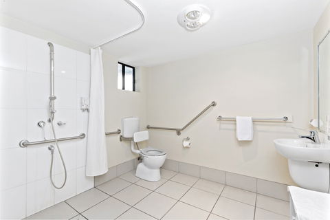 Blackwater Central Motel - Northern Rivers Accommodation 8