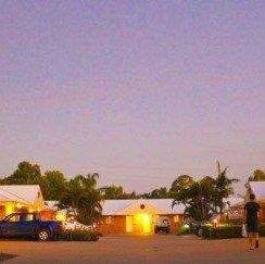 Emerald Maraboon Motor Inn - Northern Rivers Accommodation 0