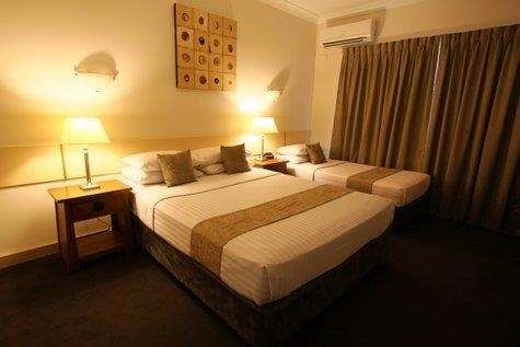 Emerald Maraboon Motor Inn - Northern Rivers Accommodation 3