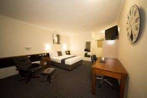 Emerald Maraboon Motor Inn - Northern Rivers Accommodation 10