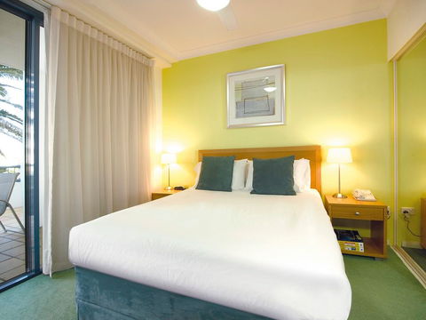 Oaks Calypso Plaza Resort - Northern Rivers Accommodation 2