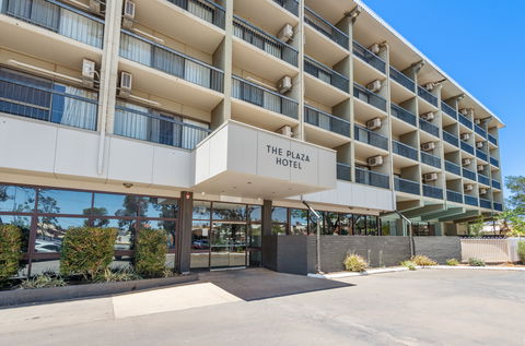 The Plaza Hotel Kalgoorlie - Northern Rivers Accommodation 0