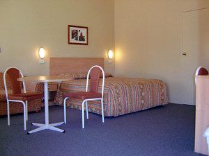 Country Gardens Motor Inn - Northern Rivers Accommodation 2