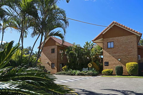 Quality Hotel Robertson Gardens - Northern Rivers Accommodation 0