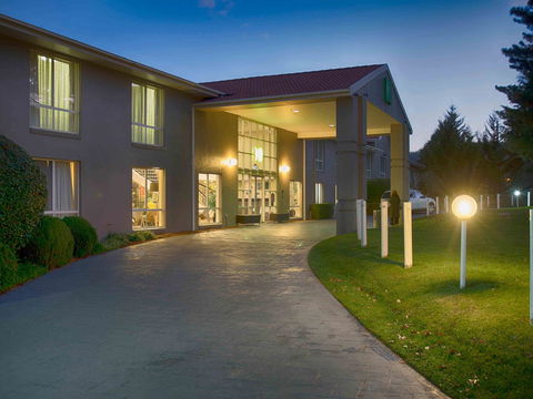 Ibis Styles Canberra - Northern Rivers Accommodation 2