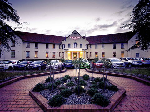 Mercure Canberra Hotel - Northern Rivers Accommodation 0