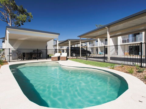 Oaks Middlemount - Northern Rivers Accommodation 2