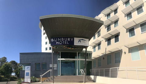 Bunbury Hotel Koombana Bay - Northern Rivers Accommodation 0