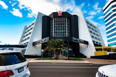 Best Western Plus Hotel Lord Forrest - Northern Rivers Accommodation 1