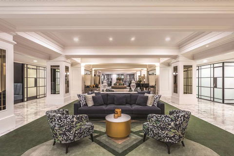 The Savoy Hotel On Little Collins - Northern Rivers Accommodation 2