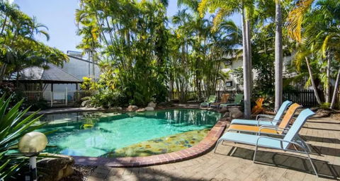 The Beach Motel Hervey Bay - Northern Rivers Accommodation 2