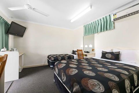 Econo Lodge Park Lane - Northern Rivers Accommodation 1