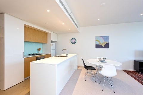 Astra Apartments MacQuarie Park - Northern Rivers Accommodation 2