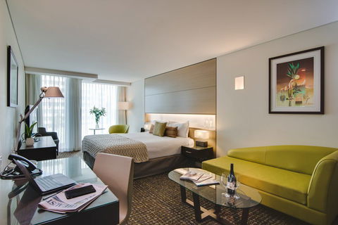 The Point Brisbane Hotel - Northern Rivers Accommodation 2
