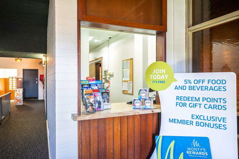 Chardons Corner Hotel - Northern Rivers Accommodation 1
