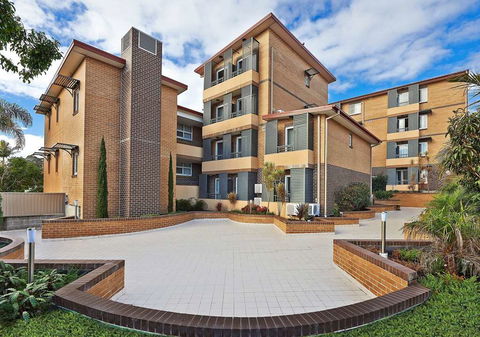 Comfort Inn & Suites Burwood - Northern Rivers Accommodation 1