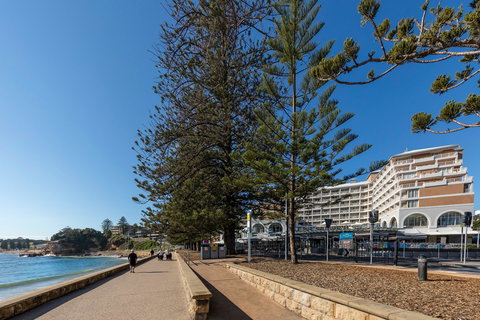 Crowne Plaza Terrigal - Northern Rivers Accommodation 16