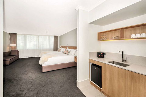 Clarion Hotel Townsville - Northern Rivers Accommodation 6