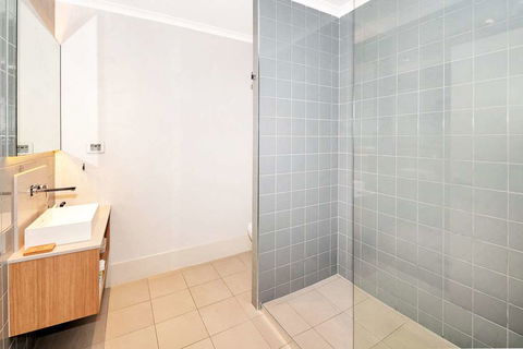 Clarion Hotel Townsville - Northern Rivers Accommodation 9