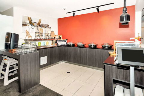 Clarion Hotel Townsville - Northern Rivers Accommodation 10