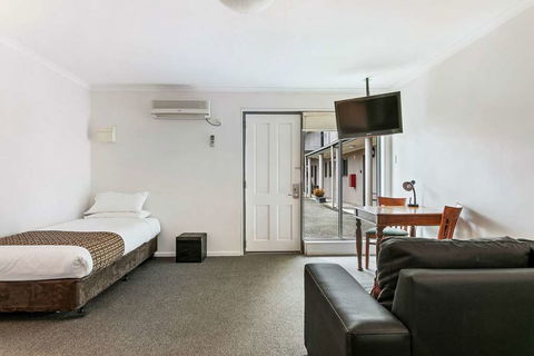Quality Inn & Suites Menzies - Northern Rivers Accommodation 14