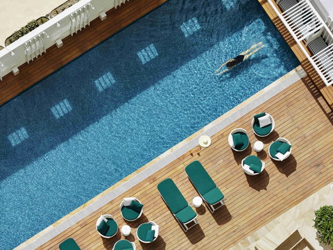 Swissotel Sydney - Northern Rivers Accommodation 8