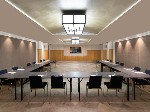 Swissotel Sydney - Northern Rivers Accommodation 12