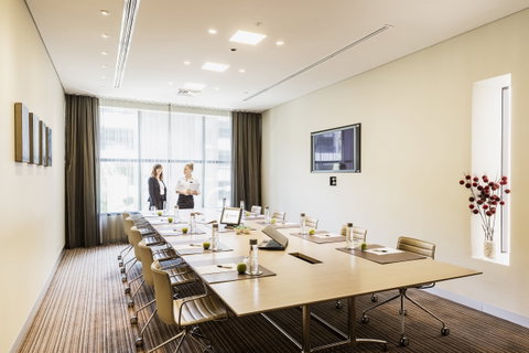 Fraser Suites Sydney - Northern Rivers Accommodation 7