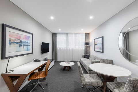 Meriton Serviced Apartments North Sydney - Northern Rivers Accommodation 1