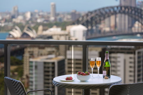 Meriton Serviced Apartments North Sydney - Northern Rivers Accommodation 17