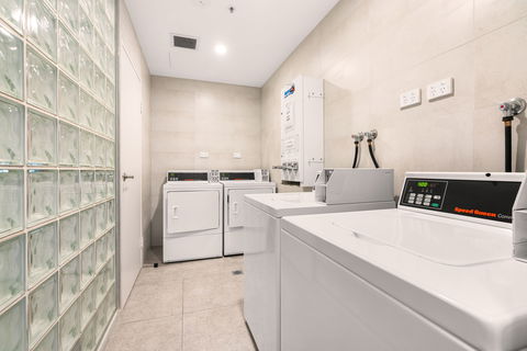 Holiday Inn Darling Harbour - Northern Rivers Accommodation 16