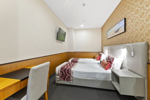Sydney Hotel QVB - Northern Rivers Accommodation 11