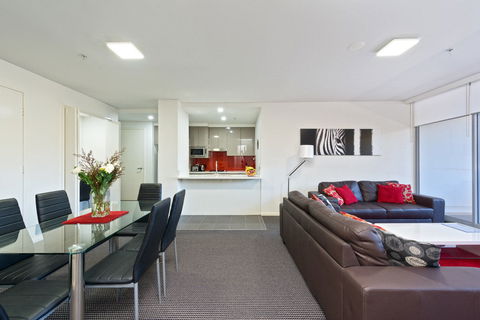 Astra Apartments North Sydney - Northern Rivers Accommodation 8