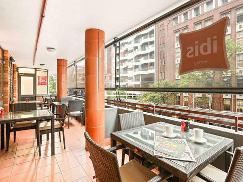 Hotel Ibis World Square - Northern Rivers Accommodation 10