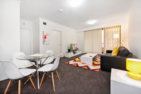 Astra Sydney-Hosking Place - Northern Rivers Accommodation 5
