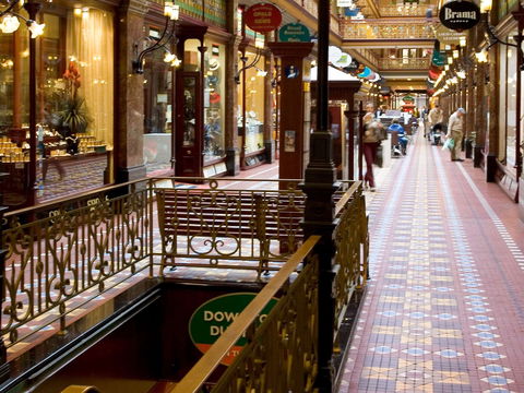 Hotel Morris Sydney - Northern Rivers Accommodation 10