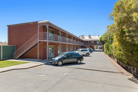 Burke & Wills Motor Inn - Northern Rivers Accommodation 4