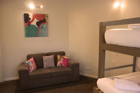 Swan Hill Resort - Northern Rivers Accommodation 10