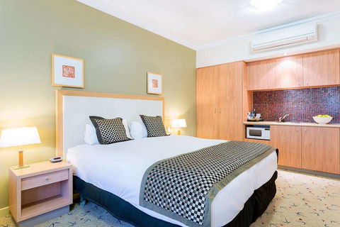 Rydges Kalgoorlie Resort & Spa - Northern Rivers Accommodation 6