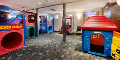 Nightcap At Playford Tavern - Northern Rivers Accommodation 9