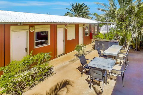 Econo Lodge Karratha - Northern Rivers Accommodation 13