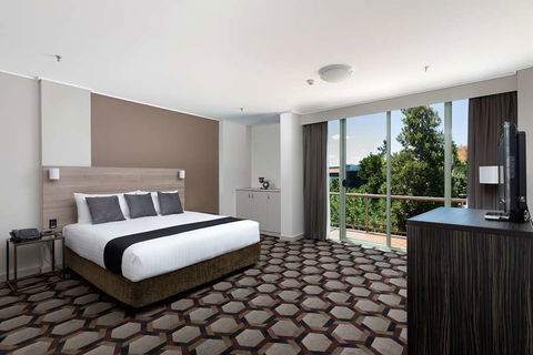 Rydges Capital Hill - Northern Rivers Accommodation 16