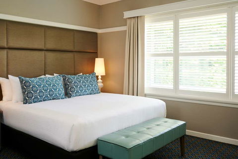 Hotel Kurrajong Canberra - Northern Rivers Accommodation 8